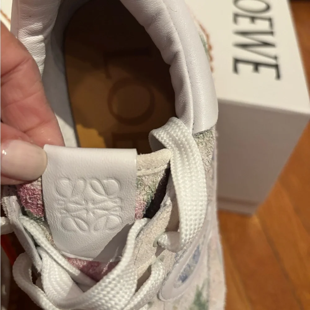 NWT LOEWE Authentic Sneakers 37 white/Pink Multicolorlor - Picture 16 of 17